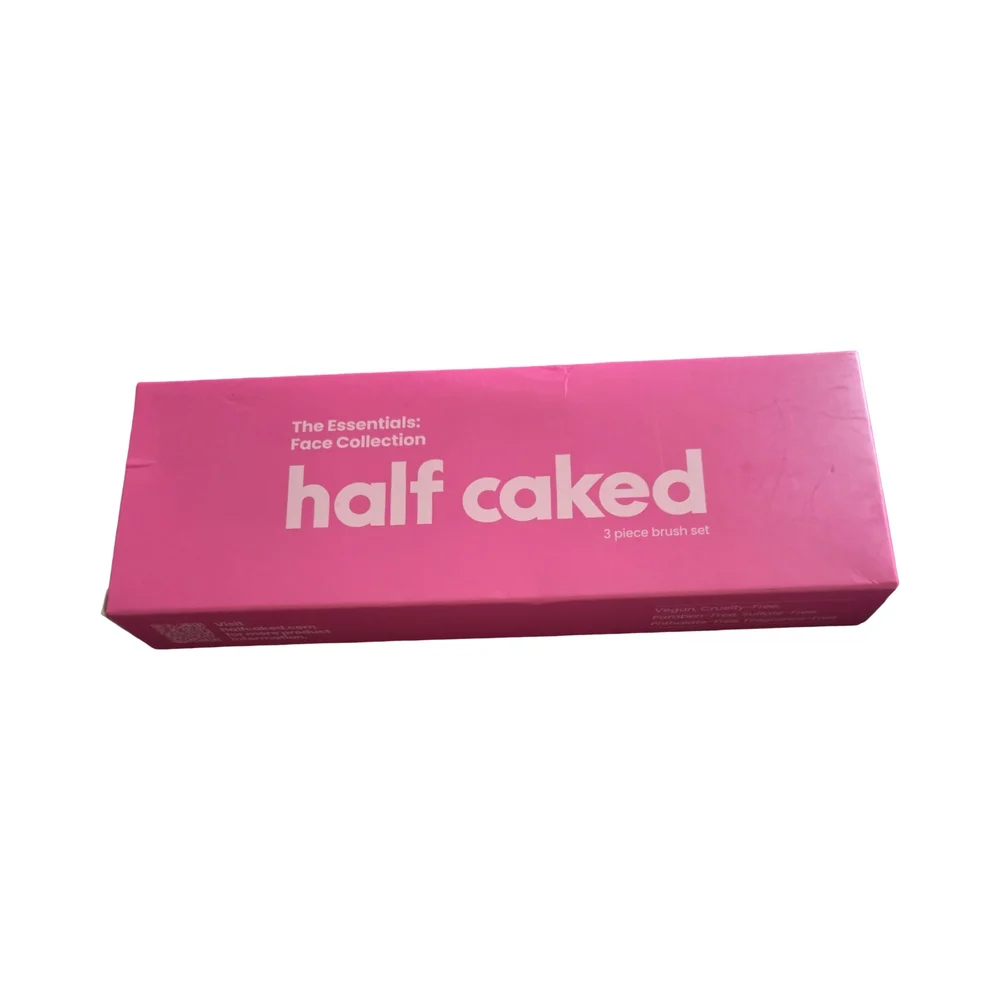Half Caked Face Brush Set in Pink‎